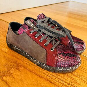 Andia Fora Suede Sneakers Shoes Size 38 / US 7.5